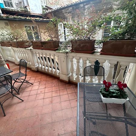 In Centro Lovely Home Lucca Luaran gambar