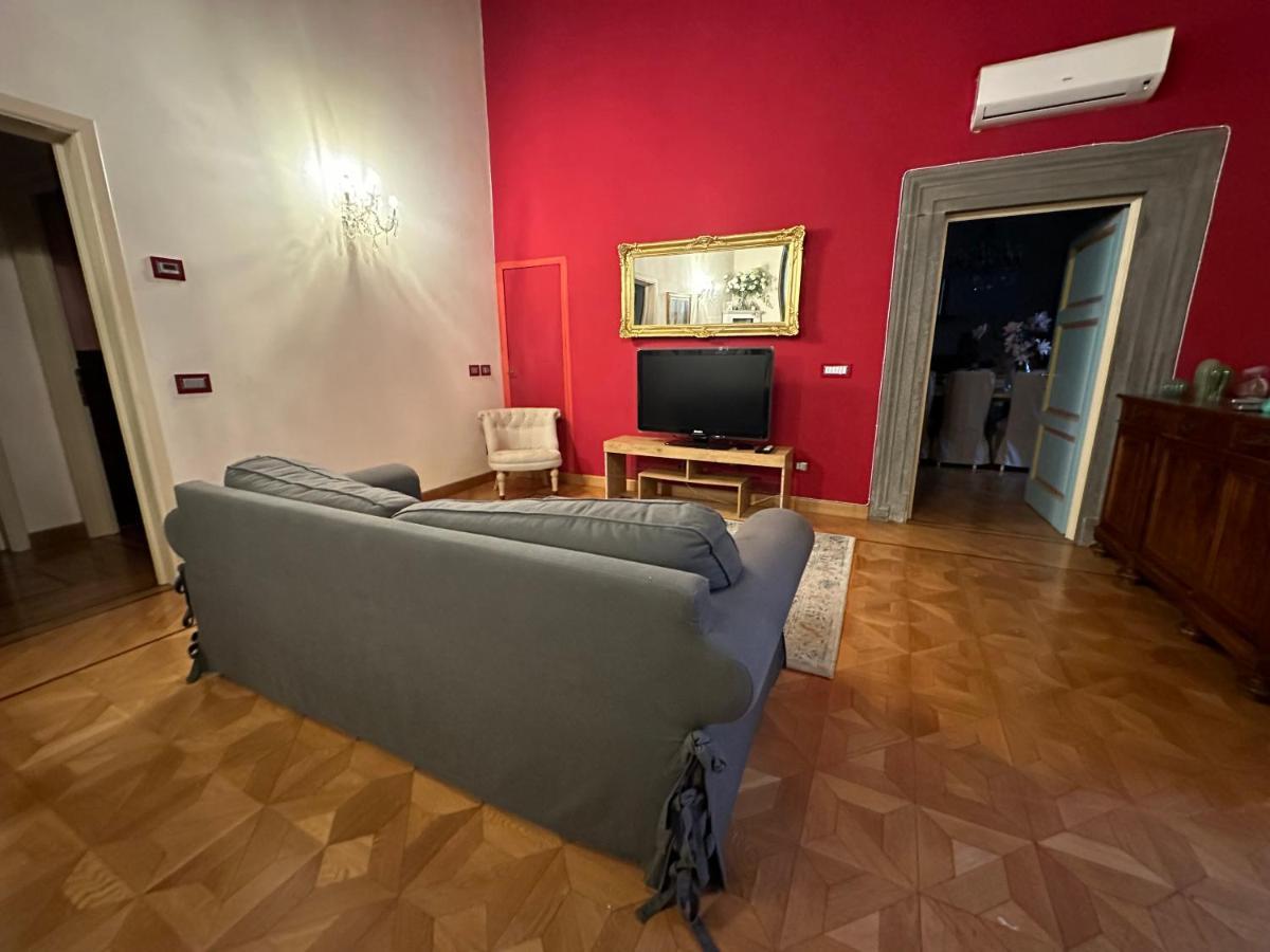 In Centro Lovely Home Lucca Luaran gambar