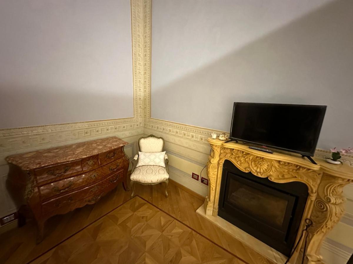 In Centro Lovely Home Lucca Luaran gambar