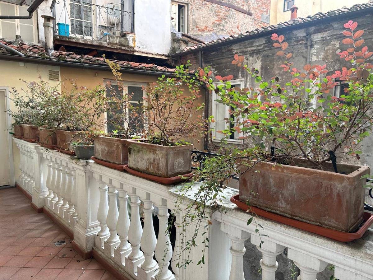 In Centro Lovely Home Lucca Luaran gambar